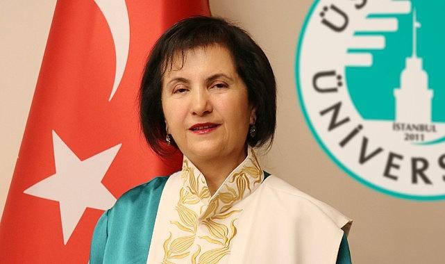 Rektör Prof. Dr. Nazife Güngör: “Puanlar alındı, şimdi sıra doğru tercih yapmakta!" Rektör Prof. Dr. Nazife Güngör: “Puanlar alındı, şimdi sıra doğru tercih yapmakta!"