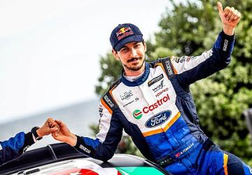 Ali Türkkan ve Castrol Ford Team Türkiye, Finlandiya Rallisi'nde Zirveye Göz Kırpıyor!