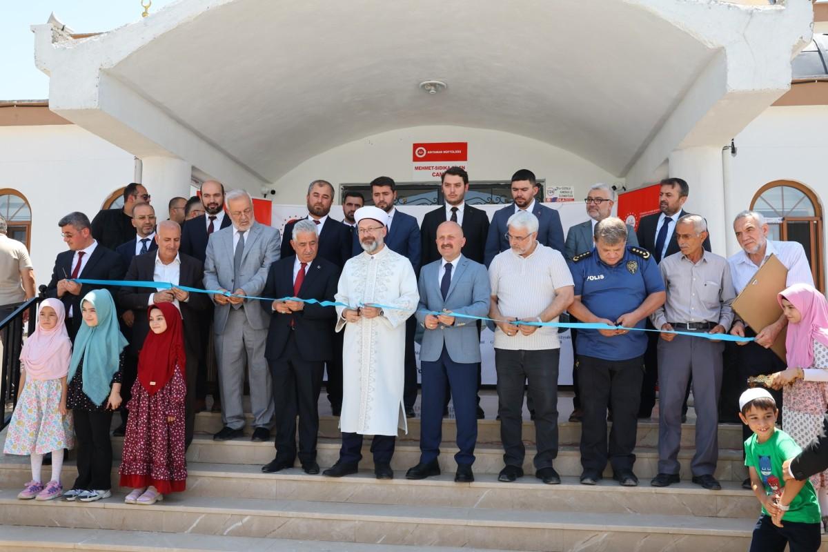 Adıyaman’da 52 camii ve 12 Kur’an kursu yeniden ibadete açıldı Adıyaman’da 52 camii ve 12 Kur’an kursu yeniden ibadete açıldı