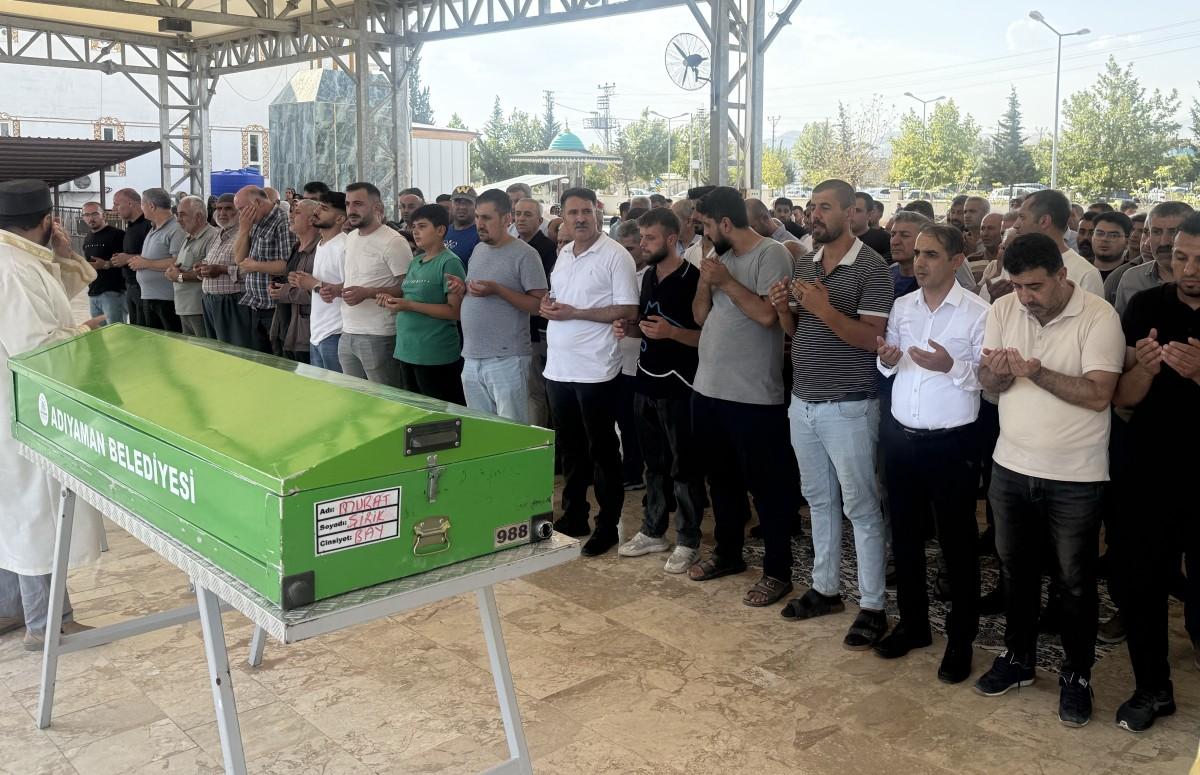 İl Sağlık Müdürü Prof. Dr. Mehmet Şirik’in acı günü İl Sağlık Müdürü Prof. Dr. Mehmet Şirik’in acı günü