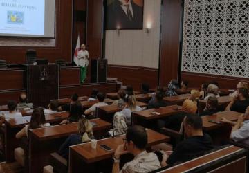 Keçiören Belediyesi Personeline Sağlıklı Yaşam Semineri