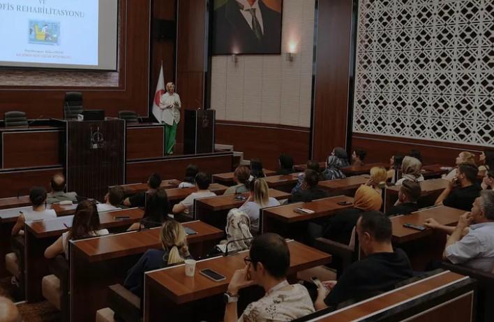 Keçiören Belediyesi Personeline Sağlıklı Yaşam Semineri Keçiören Belediyesi Personeline Sağlıklı Yaşam Semineri