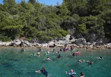 Denizli’de Yüzme Öğrenen Kadınlar Marmaris’te Denizi Keşfetti