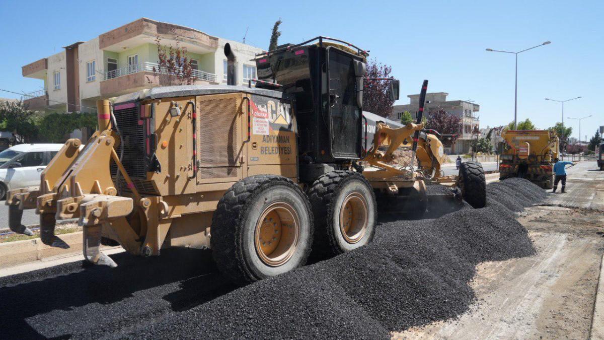 3. Çevre Yolu’nda asfalt çalışmaları, Tutdere: ‘Kalıcı ve uzun ömürlü çözümler üretiyoruz’ - Videolu Haber 3. Çevre Yolu’nda asfalt çalışmaları, Tutdere: ‘Kalıcı ve uzun ömürlü çözümler üretiyoruz’ - Videolu Haber