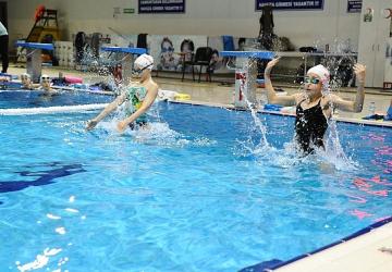 Karşıyaka'da spor, dostluk ve eğlence bir arada!