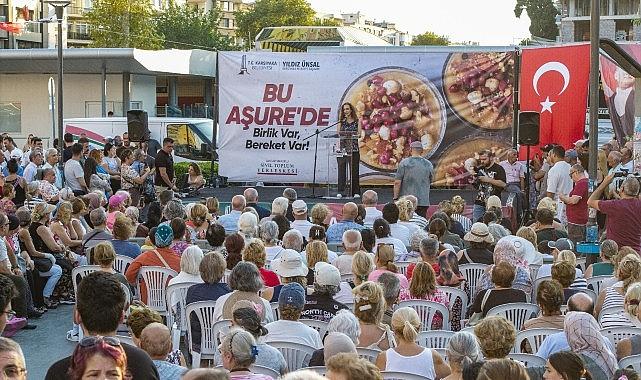 Karşıyaka'da anlamlı buluşma: Aşure kazanı dostluk ve barış için karıldı