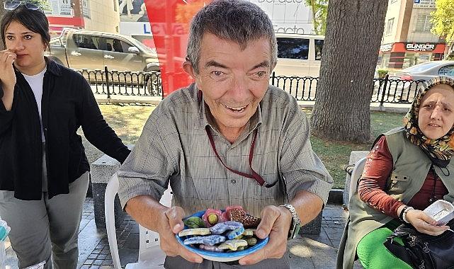 Gölcük Anıtpark'ta Engelleri Aşan Sergi