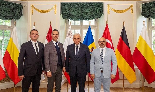 Bornova'dan Avrupa'ya yerel işbirliği köprüsü Bornova'dan Avrupa'ya yerel işbirliği köprüsü