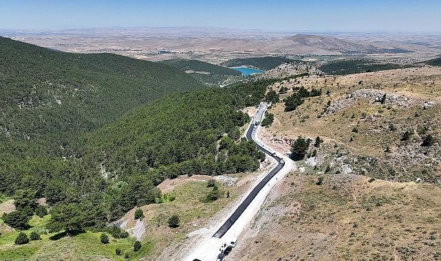Selçuklu Belediyesi Dış Mahalle Bağlantı Yollarında Konforu Yükseltiyor Selçuklu Belediyesi Dış Mahalle Bağlantı Yollarında Konforu Yükseltiyor