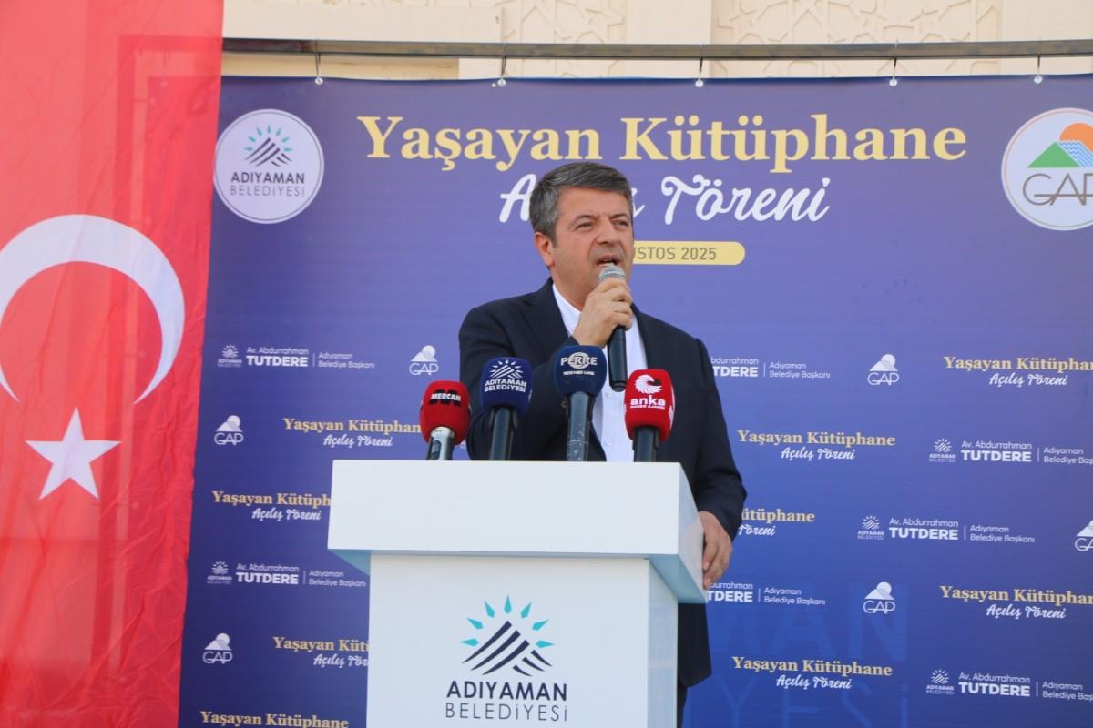 Adıyaman’da içme suyu polemiği: Başkan Tutdere ‘DSİ Görevli’ dedi, DSİ ve Milletvekili Özhan, ‘Sorumluluk Belediyede’ diye yanıtladı Adıyaman’da içme suyu polemiği: Başkan Tutdere ‘DSİ Görevli’ dedi, DSİ ve Milletvekili Özhan, ‘Sorumluluk Belediyede’ diye yanıtladı