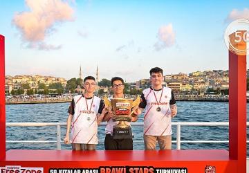 Vodafone FreeZone 5G Kıtalararası Brawl Stars Turnuvası'nda şampiyon Döner Kebap takımı