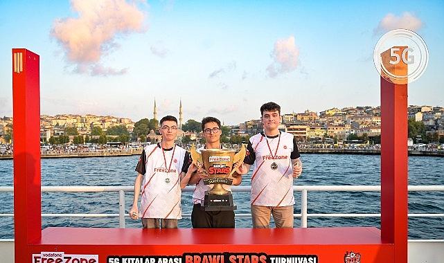 Vodafone FreeZone 5G Kıtalararası Brawl Stars Turnuvası'nda şampiyon Döner Kebap takımı