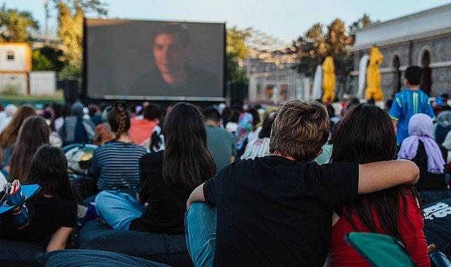 Sinema Akşamları Artİstanbul Feshane'de Devam Ediyor Sinema Akşamları Artİstanbul Feshane'de Devam Ediyor