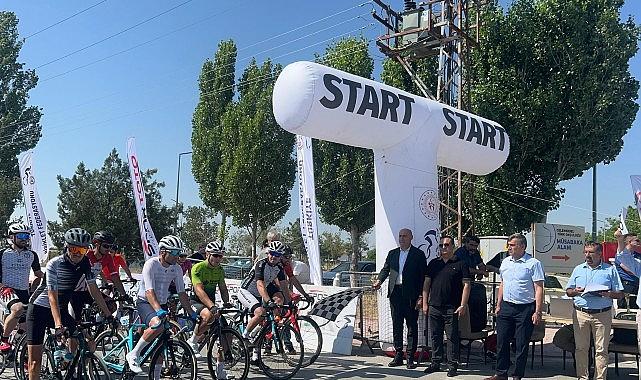 Konya'da düzenlenen Mustafa Ayyorkun Türkiye Yol Şampiyonası'nda Parabisiklet Startı Verildi Konya'da düzenlenen Mustafa Ayyorkun Türkiye Yol Şampiyonası'nda Parabisiklet Startı Verildi