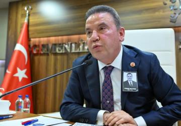 Antalya Büyükşehir Belediye Başkanı Muhittin Böcek tutuklandı