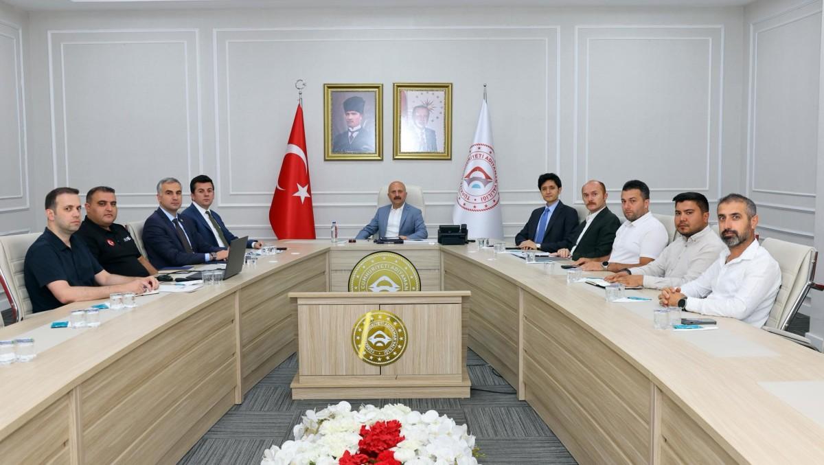 Vali Yardımcıları Değerlendirme Toplantısı gerçekleştirildi Vali Yardımcıları Değerlendirme Toplantısı gerçekleştirildi