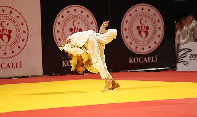 Kocaeli'de judo fırtınası esiyor Kocaeli'de judo fırtınası esiyor