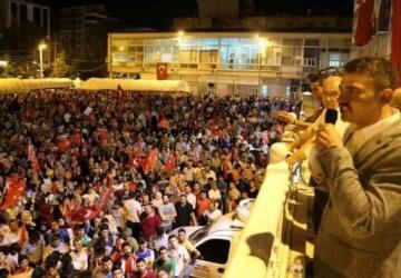 Ali Önat: '15 Temmuz’da darbeyi durduran lider Bahçeli, bugün de terörü bitirmektedir'