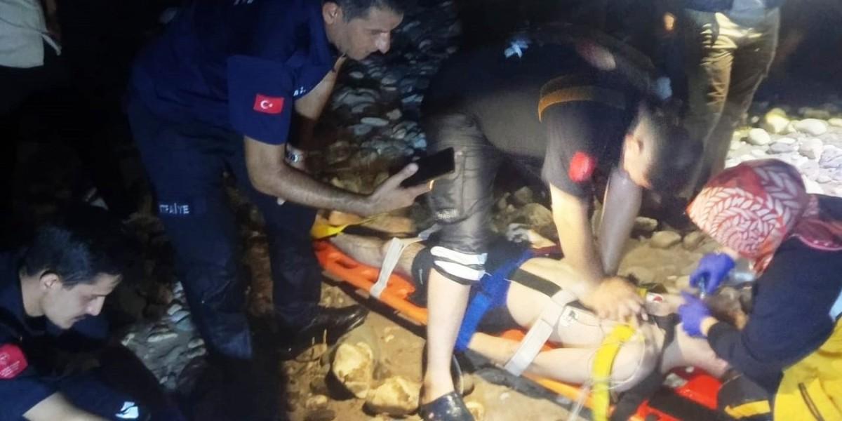 Serinlemek için suya giren genç hayatını kaybetti Serinlemek için suya giren genç hayatını kaybetti