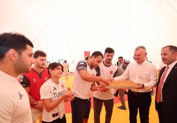 Emre Yazgan'ın adı bu salonda yaşatılıyor
