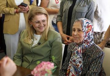 Bakırköy Belediyesi Emekliler Evi Açıldı