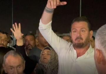 Konteyner Kent’te Yaşayanlardan Tepki: ‘Kalıcı konutlar teslim edilmeden konteynerler kaldırılmamalı’ - Videolu Haber