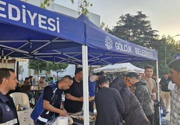Gölcük Belediyesi Balıkesir halkına desteğe koştu
