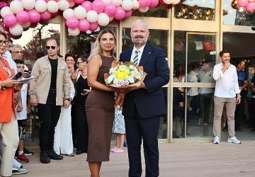 Menemen Belediyesi Aynısefa Sosyal Tesisleri görkemli bir törenle açıldı