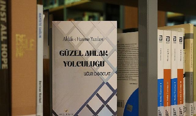 Yazar Uğur Canbolat'tan manevi yolculuklara rehber iki yeni kitap