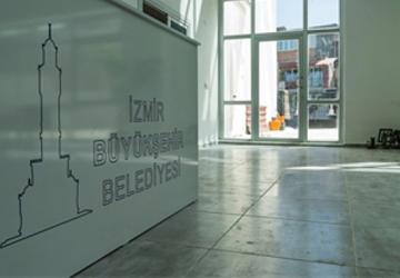 Büyükşehir yeni hizmet binasına kavuştu