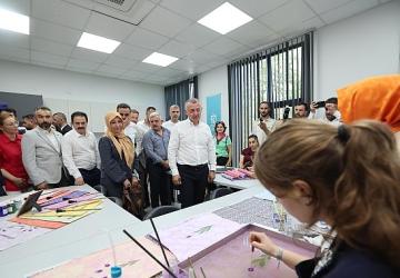Büyükakın: "Burada çocuklarımız iyilikle yetişiyor"