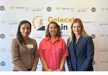 Gelecek Varlık, 20. yılında 20 kadının hayatına dokunuyor