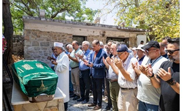 Tacettin Bayır'ın annesi son yolculuğuna uğurlandı