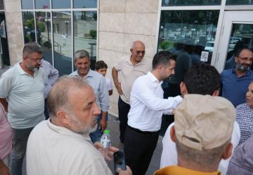Alitaşı Mahallesi’nde su isyanı: Muhtar İlik’ten Belediye önünde yetkililere çağrı - Videolu Haber