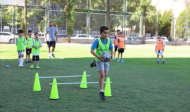 Başkan Çerçioğlu'nun destekleriyle Aydınlı çocuklar sporla gelişiyor Başkan Çerçioğlu'nun destekleriyle Aydınlı çocuklar sporla gelişiyor