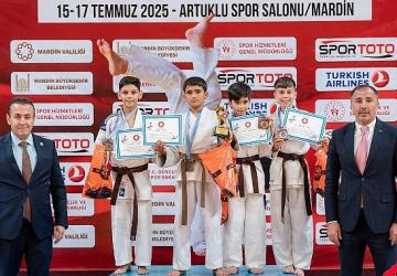 Karşıyaka'da milli gurur!