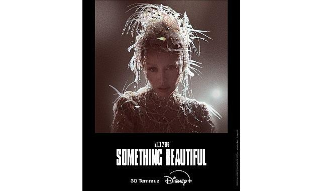 Miley Cyrus'tan Eşsiz Bir Pop Opera!