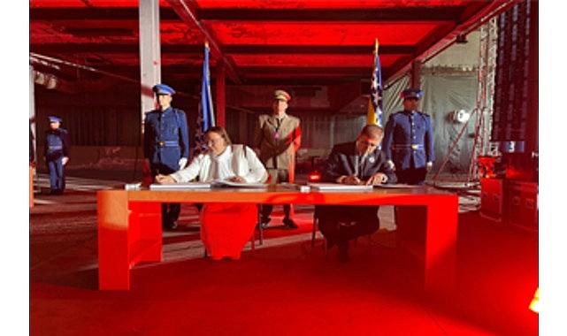 Başkan Tugay Bosna'da Srebrenitsa Katliamı'nın kurbanlarını andı