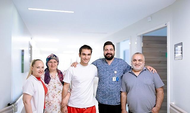 Motor kazası sonrası yatağa bağımlı kalır dendi, yürüyerek taburcu oldu Motor kazası sonrası yatağa bağımlı kalır dendi, yürüyerek taburcu oldu