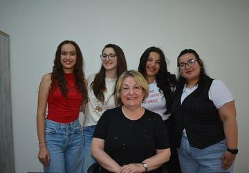 Egeli “Geri Dönüşüm Dedektifleri" çevre bilinci için sahada…