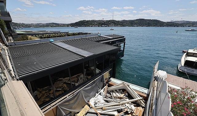 Boğaz'da Kaçak Yapılaşmaya Geçit Yok: İBB Yıkım Sürecini Başlattı Boğaz'da Kaçak Yapılaşmaya Geçit Yok: İBB Yıkım Sürecini Başlattı