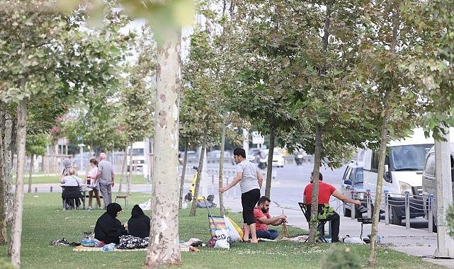 İBB'den Yeşil Alanlarda Sıkı Denetim: Mangal, Semaver ve Nargile Yasak