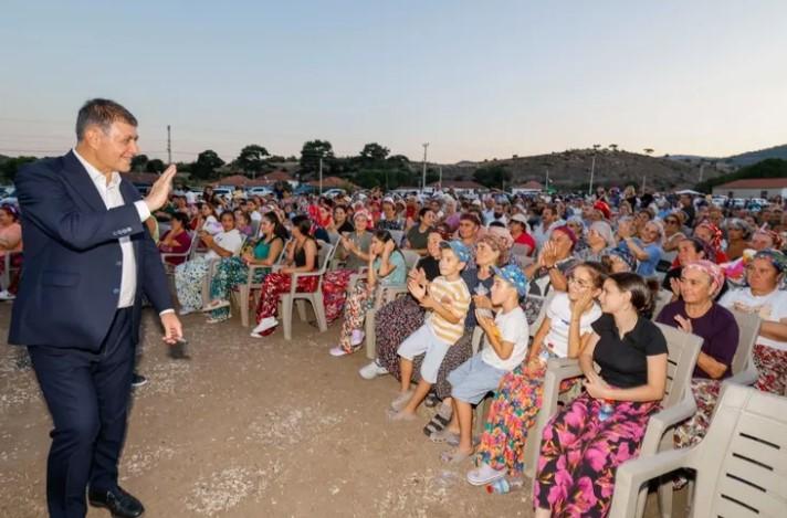 İzmir Deliktaş Bamya Festivali’yle Şenlendi İzmir Deliktaş Bamya Festivali’yle Şenlendi