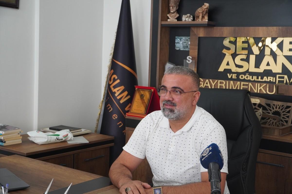 Ak Yol Derneği sahaya 100 kişiyle indi: ‘Yardım Sadece Bayramda Değil, Her Gün Gerekli’ Ak Yol Derneği sahaya 100 kişiyle indi: ‘Yardım Sadece Bayramda Değil, Her Gün Gerekli’
