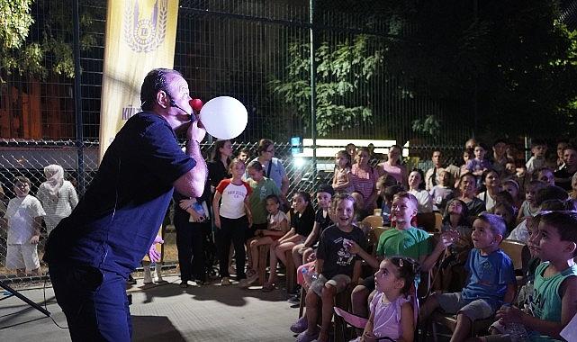 'Bandocular Akademi Yolunda' sahnelendi