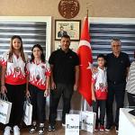 Milli sporculardan Başkan Topaloğlu'na ziyaret