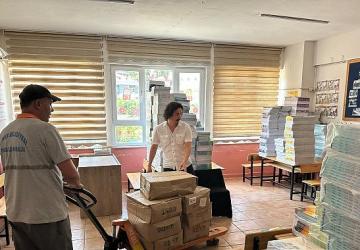 Kemer Belediyesi Öğrencilerin Yanında