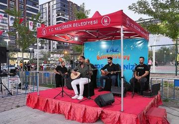 Keçiörenliler Yaz Konserleriyle Stres Atıyor