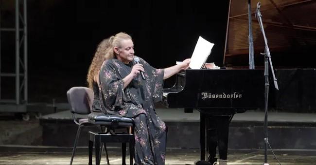 Gümüşlük Müzik Festivali’nde Büyüleyici Piyano Resitali Gümüşlük Müzik Festivali’nde Büyüleyici Piyano Resitali