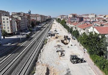 Başkan Altay: “Konya Tarihinin En Önemli Ulaşım Yatırımlarından KONYARAY Banliyö Hattında Çalışmalar Yarıyı Geçti"